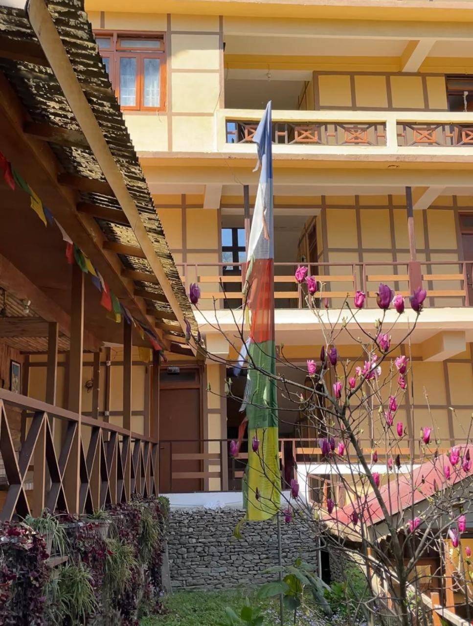 Appartamento Daragaon Retreat Pelling Esterno foto