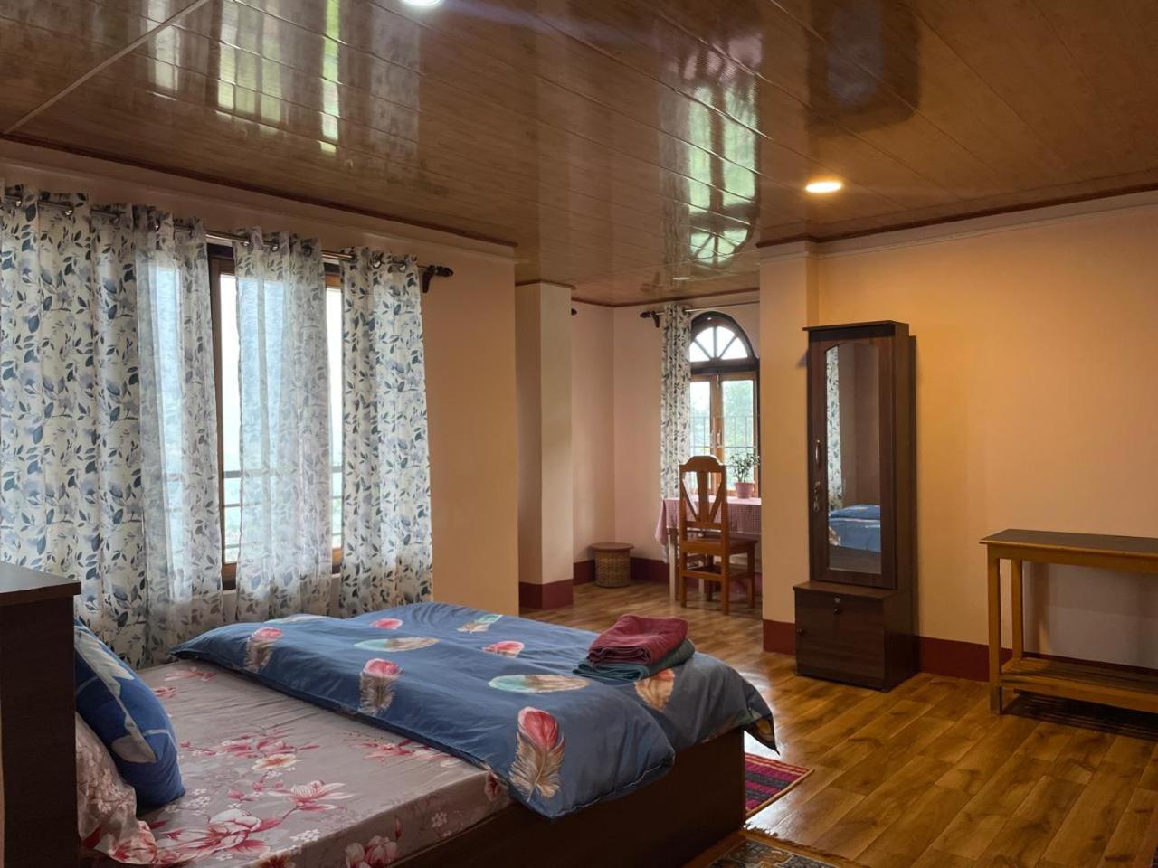 Appartamento Daragaon Retreat Pelling Esterno foto