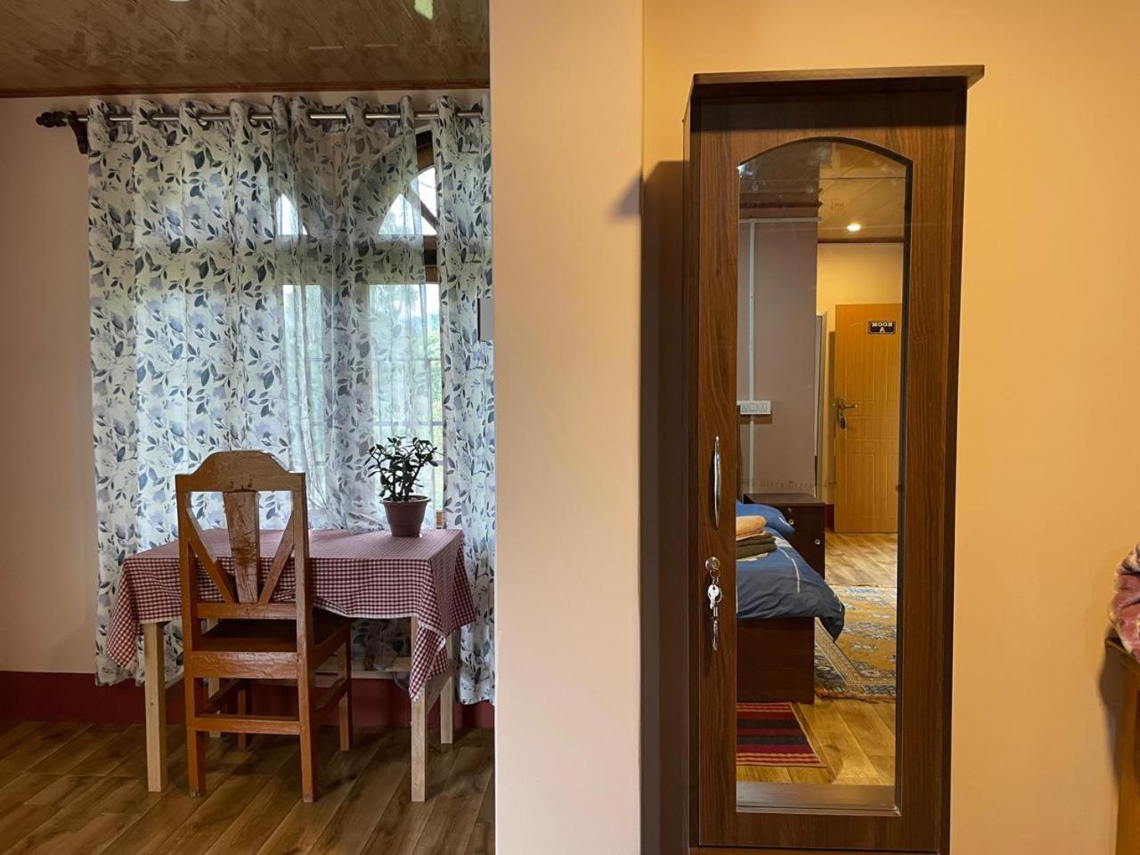 Appartamento Daragaon Retreat Pelling Esterno foto